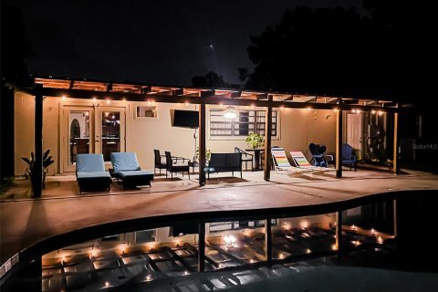 Casa en alquiler en Orlando, Florida, 3 dormitorios, 129.32 m2 № 1916908 - foto 11