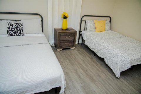 Casa en alquiler en Orlando, Florida, 3 dormitorios, 129.32 m2 № 1916908 - foto 7