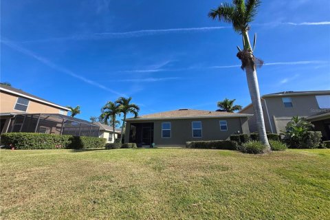 House in Sarasota, Florida 3 bedrooms, 164.44 sq.m. № 2238051 - photo 16