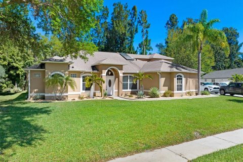 House in Merrit Island, Florida 5 bedrooms, 264.12 sq.m. № 1634707 - photo 3