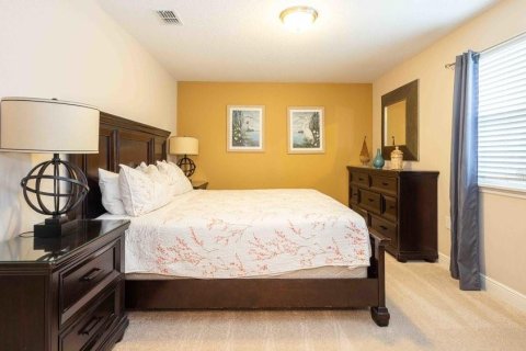 House in Davenport, Florida 6 bedrooms, 278.24 sq.m. № 1815302 - photo 29