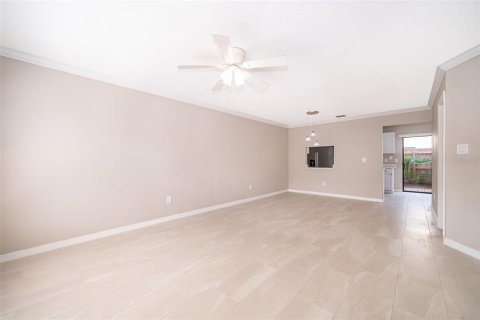 Townhouse in Orlando, Florida 2 bedrooms, 102.56 sq.m. № 1771699 - photo 4