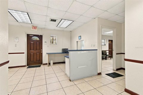 Immobilier commercial à vendre à Saint Petersburg, Floride: 234.86 m2 № 2395655 - photo 9