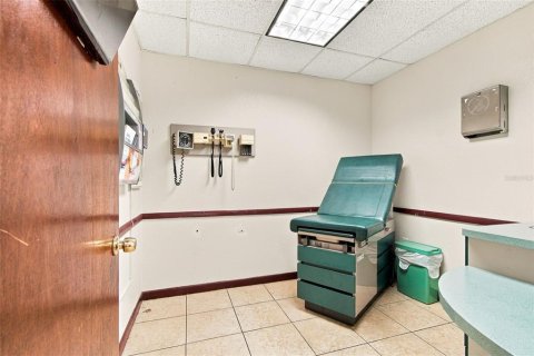 Immobilier commercial à vendre à Saint Petersburg, Floride: 234.86 m2 № 2395655 - photo 28