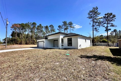 House in Citrus Springs, Florida 3 bedrooms, 142.05 sq.m. № 1545330 - photo 5
