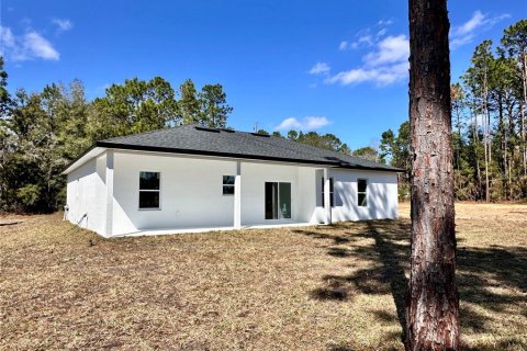 House in Citrus Springs, Florida 3 bedrooms, 142.05 sq.m. № 1545330 - photo 11