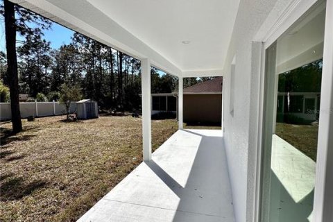 House in Citrus Springs, Florida 3 bedrooms, 142.05 sq.m. № 1545330 - photo 14