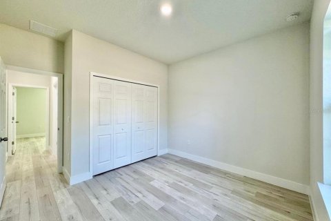 House in Citrus Springs, Florida 3 bedrooms, 142.05 sq.m. № 1545330 - photo 21