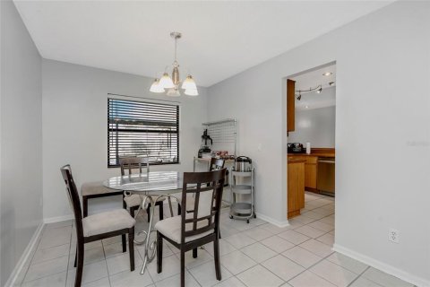 Villa ou maison à vendre à Valrico, Floride: 3 chambres, 164.16 m2 № 2437219 - photo 23
