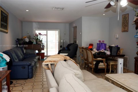 Casa en venta en Boca Raton, Florida, 3 dormitorios, 167.69 m2 № 1785890 - foto 5