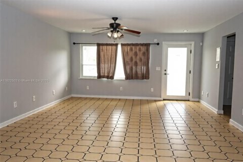 Casa en venta en Boca Raton, Florida, 3 dormitorios, 167.69 m2 № 1785890 - foto 15