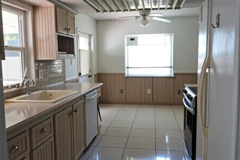 Casa en venta en Boca Raton, Florida, 3 dormitorios, 167.69 m2 № 1785890 - foto 17