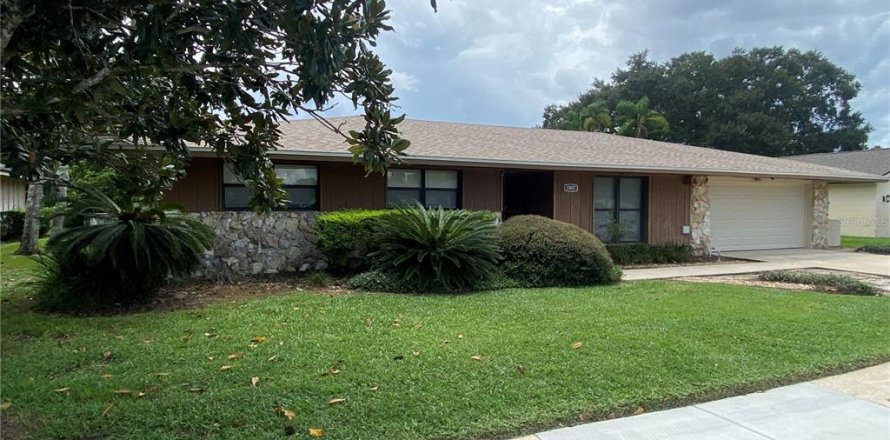 Casa en Winter Park, Florida 3 dormitorios, 157.47 m2 № 1910315