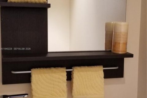 Copropriété à vendre à Miami Beach, Floride: 2 chambres, 80.82 m2 № 2001287 - photo 7