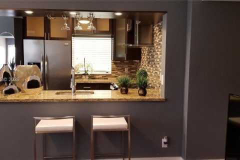 Copropriété à vendre à Miami Beach, Floride: 2 chambres, 80.82 m2 № 2001287 - photo 27