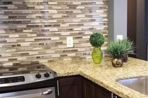 Copropriété à vendre à Miami Beach, Floride: 2 chambres, 80.82 m2 № 2001287 - photo 23