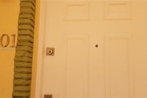 Copropriété à vendre à Miami Beach, Floride: 2 chambres, 80.82 m2 № 2001287 - photo 4