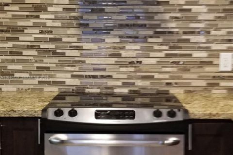 Copropriété à vendre à Miami Beach, Floride: 2 chambres, 80.82 m2 № 2001287 - photo 24