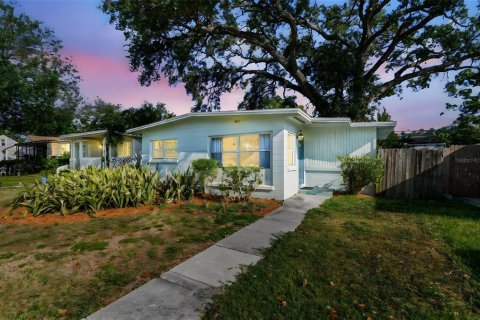 House in Saint Petersburg, Florida 2 bedrooms, 58.06 sq.m. № 1634265 - photo 21