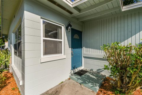House in Saint Petersburg, Florida 2 bedrooms, 58.06 sq.m. № 1634265 - photo 4