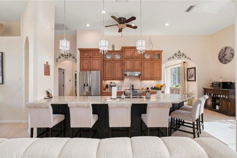 House in Port Charlotte, Florida 3 bedrooms, 255.57 sq.m. № 2123473 - photo 21