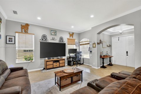 House in Boynton Beach, Florida 4 bedrooms, 261.06 sq.m. № 1827569 - photo 10