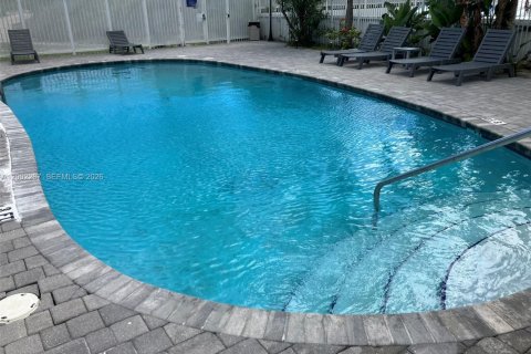 Condominio en venta en Miami Beach, Florida, 1 dormitorio, 38.09 m2 № 2066275 - foto 8