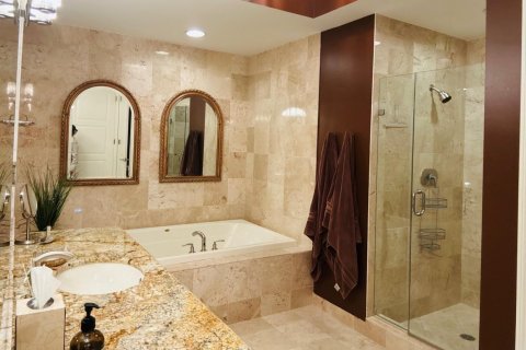 Copropriété à louer à Fort Lauderdale, Floride: 3 chambres, 185.8 m2 № 2084384 - photo 22