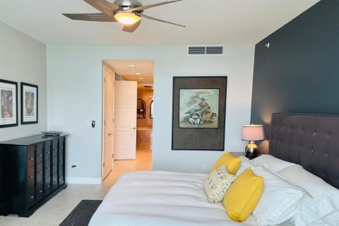 Copropriété à louer à Fort Lauderdale, Floride: 3 chambres, 185.8 m2 № 2084384 - photo 19