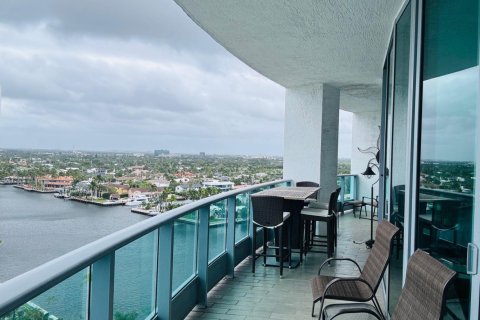 Copropriété à louer à Fort Lauderdale, Floride: 3 chambres, 185.8 m2 № 2084384 - photo 27
