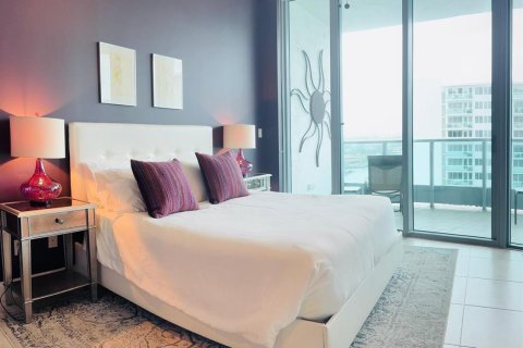 Copropriété à louer à Fort Lauderdale, Floride: 3 chambres, 185.8 m2 № 2084384 - photo 13