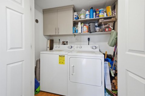 Купить кондоминиум в Форт-Лодердейл, Флорида 3 комнаты, 129.78м2, № 2083220 - фото 26