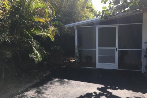 House in Delray Beach, Florida 3 bedrooms, 127.74 sq.m. № 2240558 - photo 7