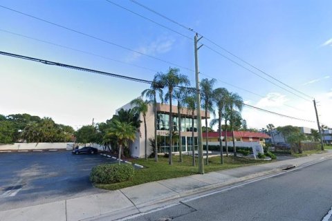 Immobilier commercial à vendre à Margate, Floride: 345.32 m2 № 1564594 - photo 5