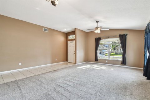 House in Land O' Lakes, Florida 4 bedrooms, 193.33 sq.m. № 1515427 - photo 12