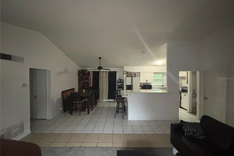 Casa en venta en Orlando, Florida, 3 dormitorios, 121.7 m2 № 1819648 - foto 10