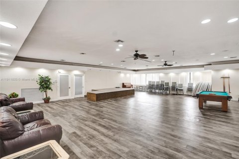 Condo in North Lauderdale, Florida, 3 bedrooms № 2082298 - photo 21