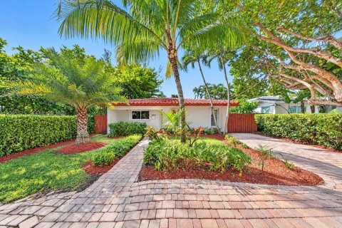 Villa ou maison à vendre à El Portal, Floride: 3 chambres, 161.65 m2 № 2407177 - photo 2
