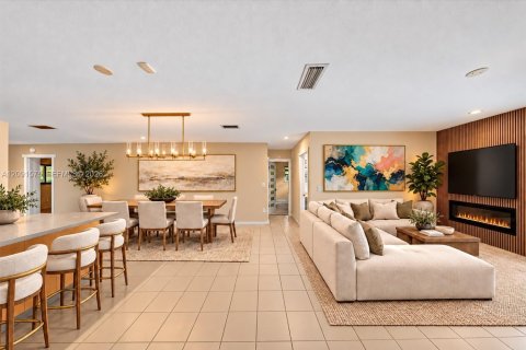 Villa ou maison à vendre à El Portal, Floride: 3 chambres, 161.65 m2 № 2407177 - photo 5