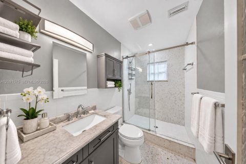 Villa ou maison à vendre à El Portal, Floride: 3 chambres, 161.65 m2 № 2407177 - photo 13