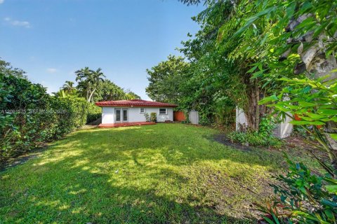 Villa ou maison à vendre à El Portal, Floride: 3 chambres, 161.65 m2 № 2407177 - photo 16