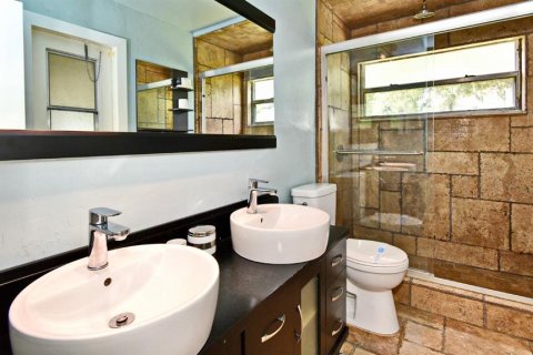 Casa en alquiler en Orlando, Florida, 3 dormitorios, 171.59 m2 № 1871078 - foto 27