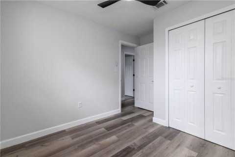 House in Avon Park, Florida 3 bedrooms, 110.09 sq.m. № 2229642 - photo 27