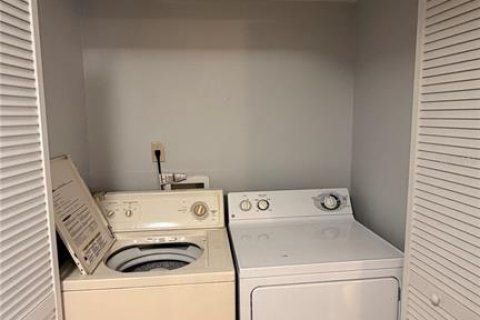 Copropriété à louer à Orlando, Floride: 2 chambres, 89.46 m2 № 2123101 - photo 11