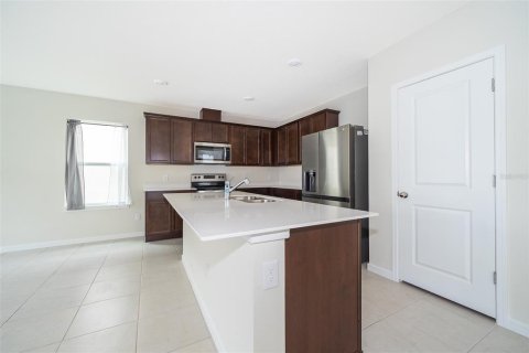 Villa ou maison à louer à Kissimmee, Floride: 4 chambres, 193.79 m2 № 2106180 - photo 9