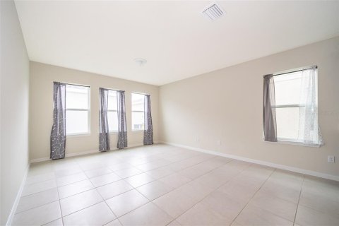 Villa ou maison à louer à Kissimmee, Floride: 4 chambres, 193.79 m2 № 2106180 - photo 15