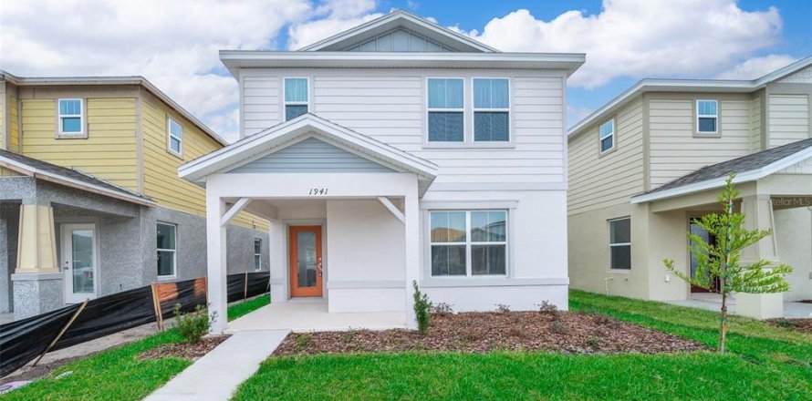Villa ou maison à Kissimmee, Floride 4 chambres, 193.79 m2 № 2106180