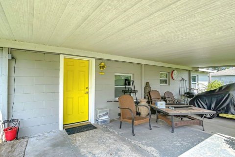 Villa ou maison à vendre à Dover, Floride: 2 chambres, 98.85 m2 № 2413752 - photo 27