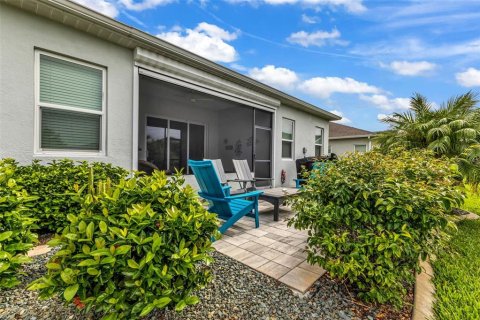 Villa ou maison à vendre à Punta Gorda, Floride: 2 chambres, 127.74 m2 № 2151888 - photo 12