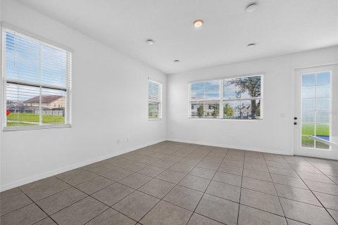 Touwnhouse à louer à Davenport, Floride: 3 chambres, 153.57 m2 № 2425367 - photo 16